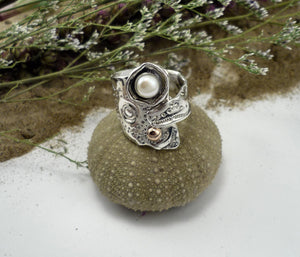 GENTLE PEARL, sterling silver and freshwater pearl ring