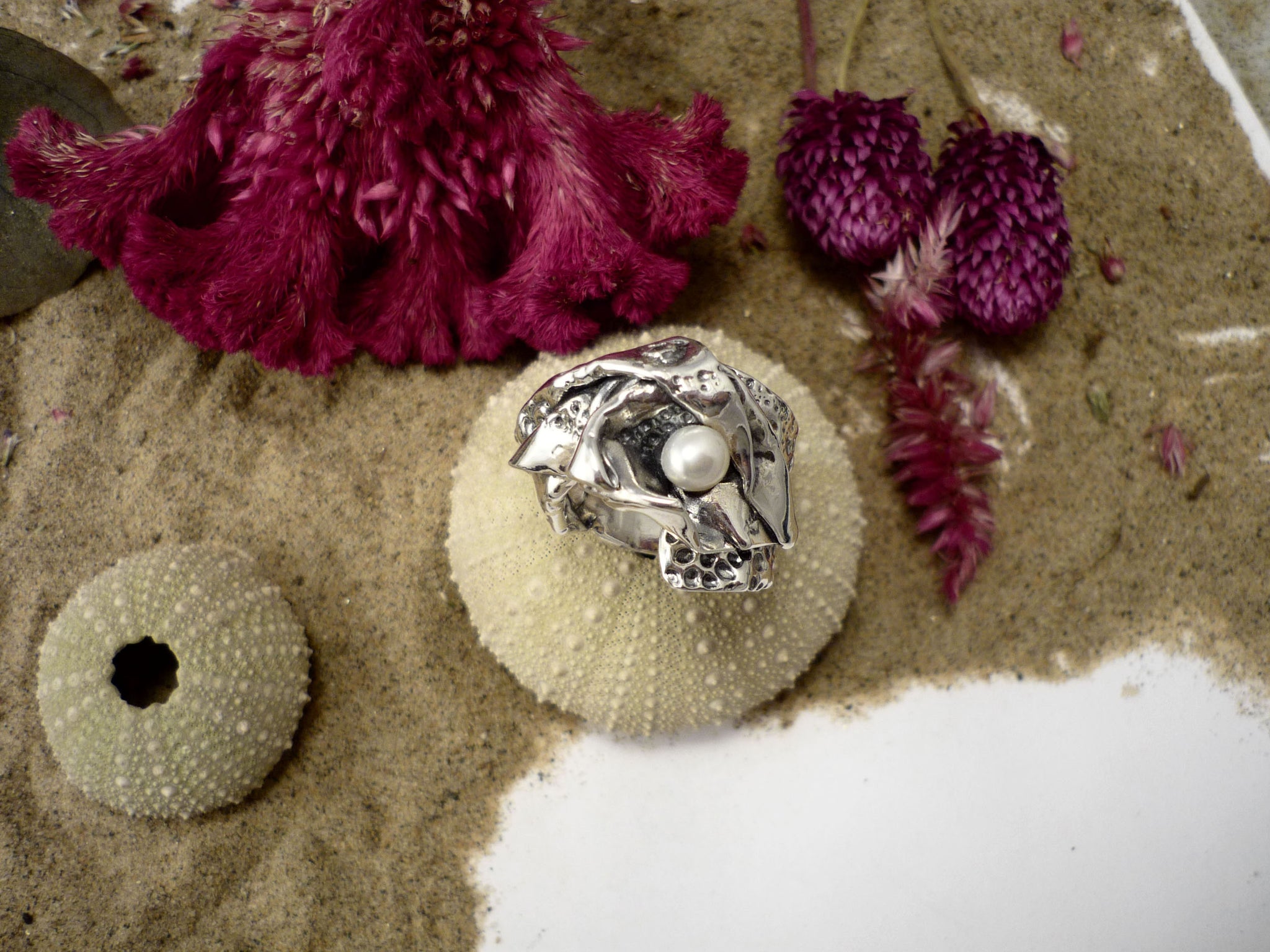 Rebelle des mers, bague unique avec perle fait au Québec