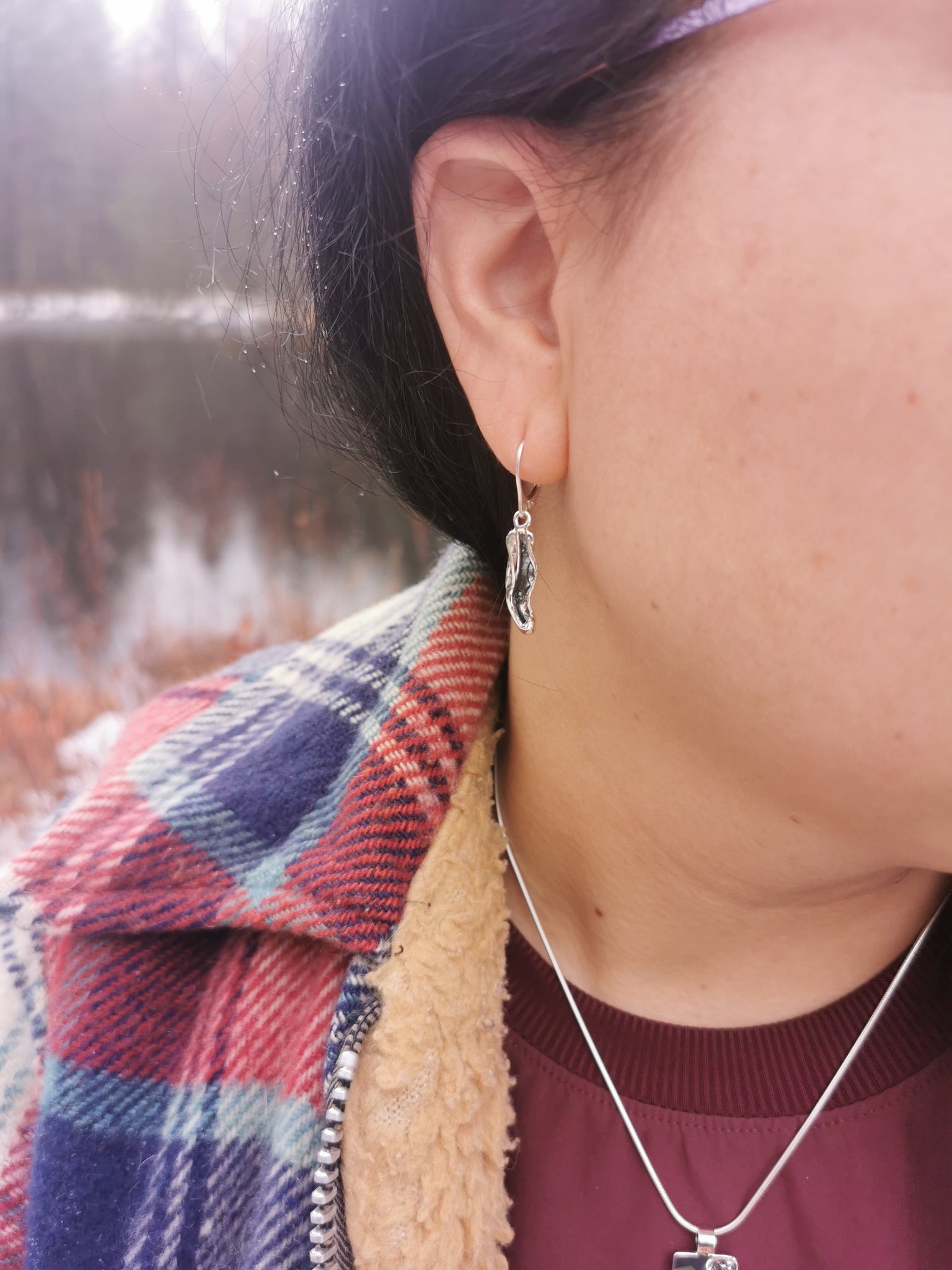 Marée basse, boucles d'oreilles moyennes texturées en argent sterling - inspiration bord de mer