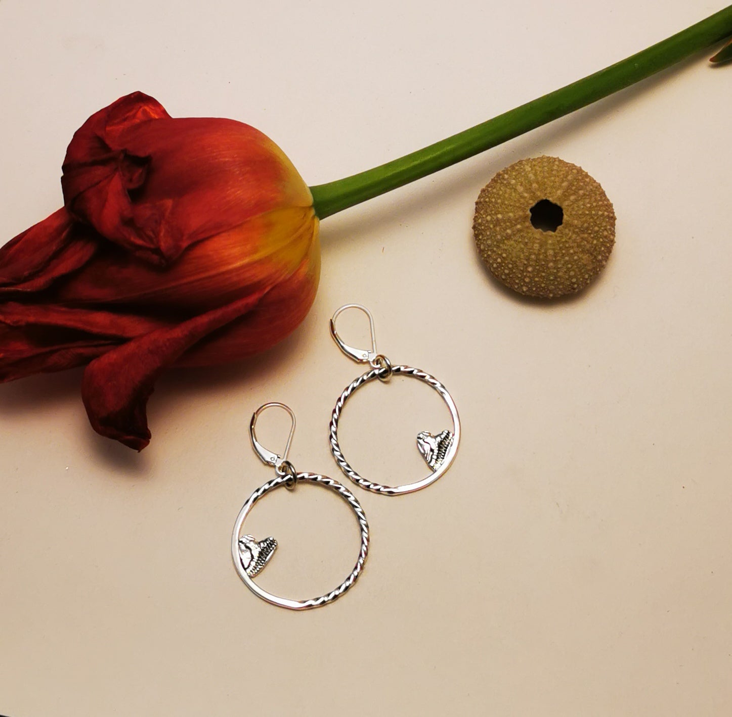 MEDIUM HEART OF MOON, dangling medium hoop earrings in sterling silver