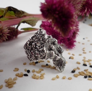 LA MAJESTUEUSE, sterling silver ring inspired by a slice of bacon!