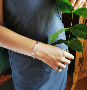 wave-link-sterling-silver-women-bracelet-with sea urchin shell imprint
